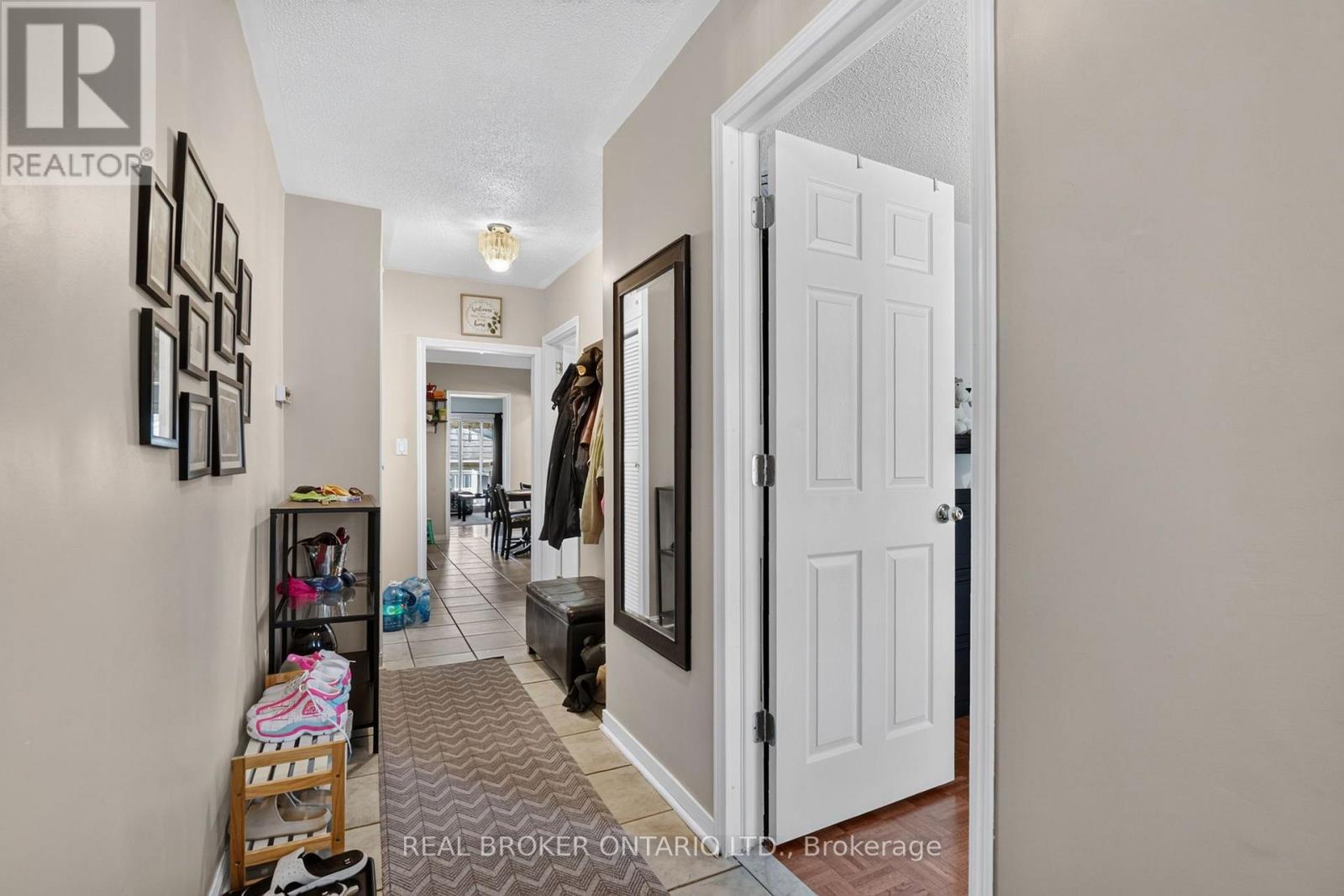 238 Chambers Avenue Property Photo 12