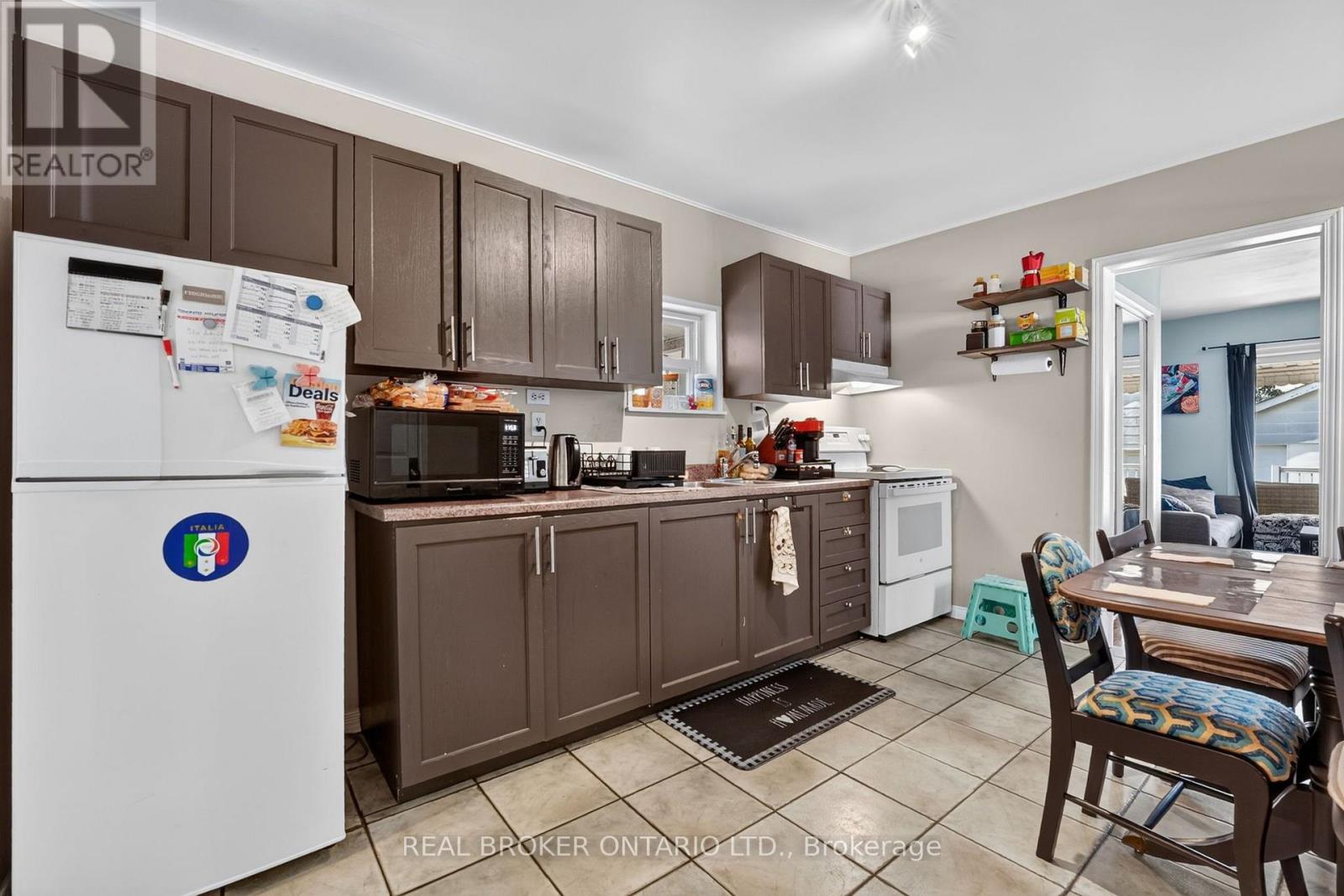 238 Chambers Avenue Property Photo 18