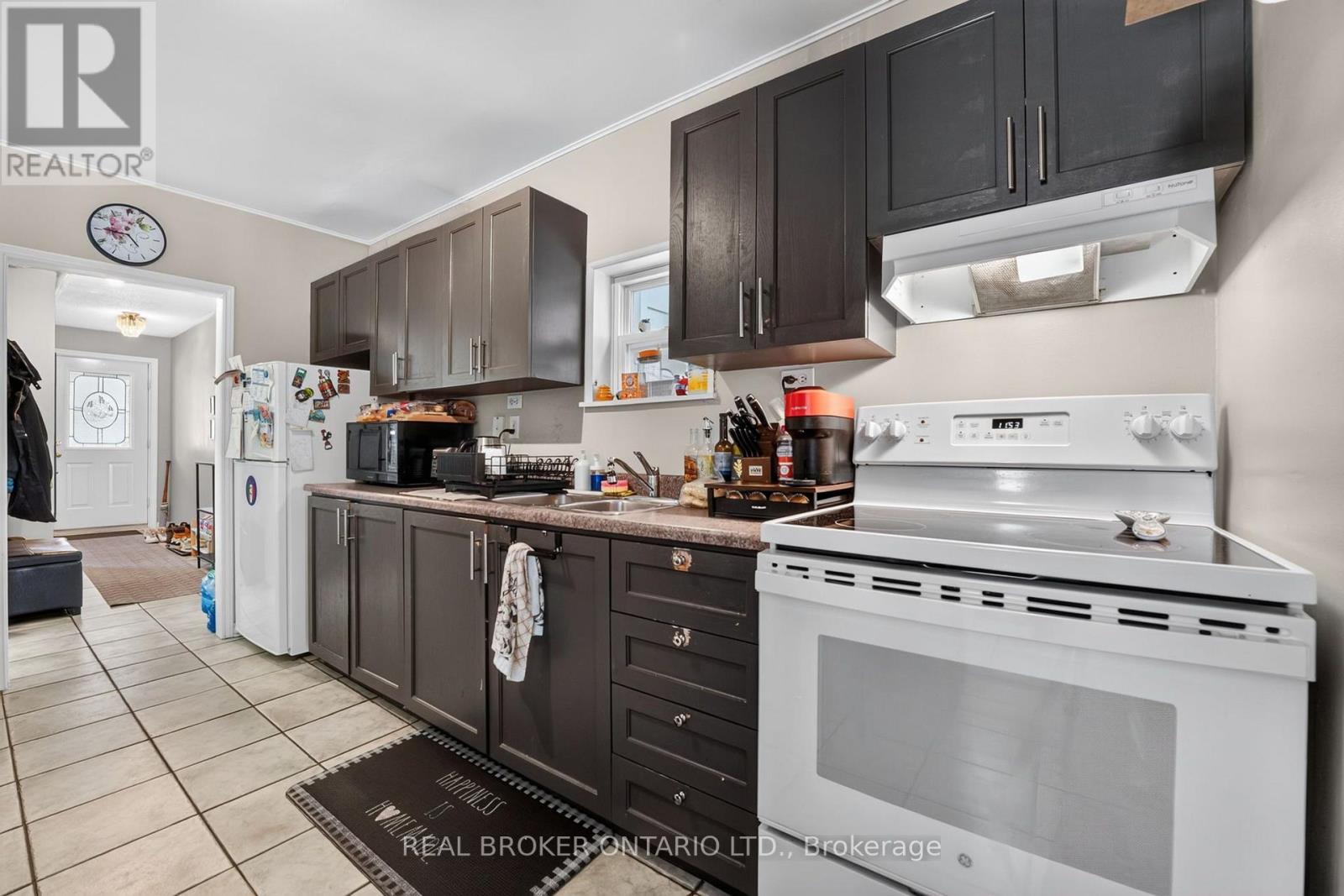 238 Chambers Avenue Property Photo 19