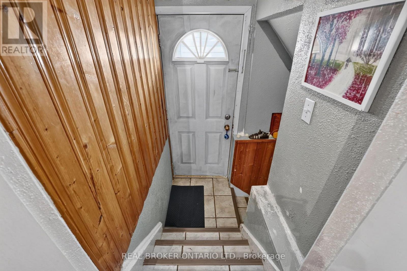 238 Chambers Avenue Property Photo 28