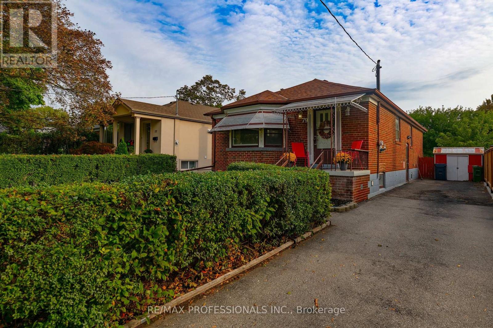 79 Silverhill Drive Property Photo 1