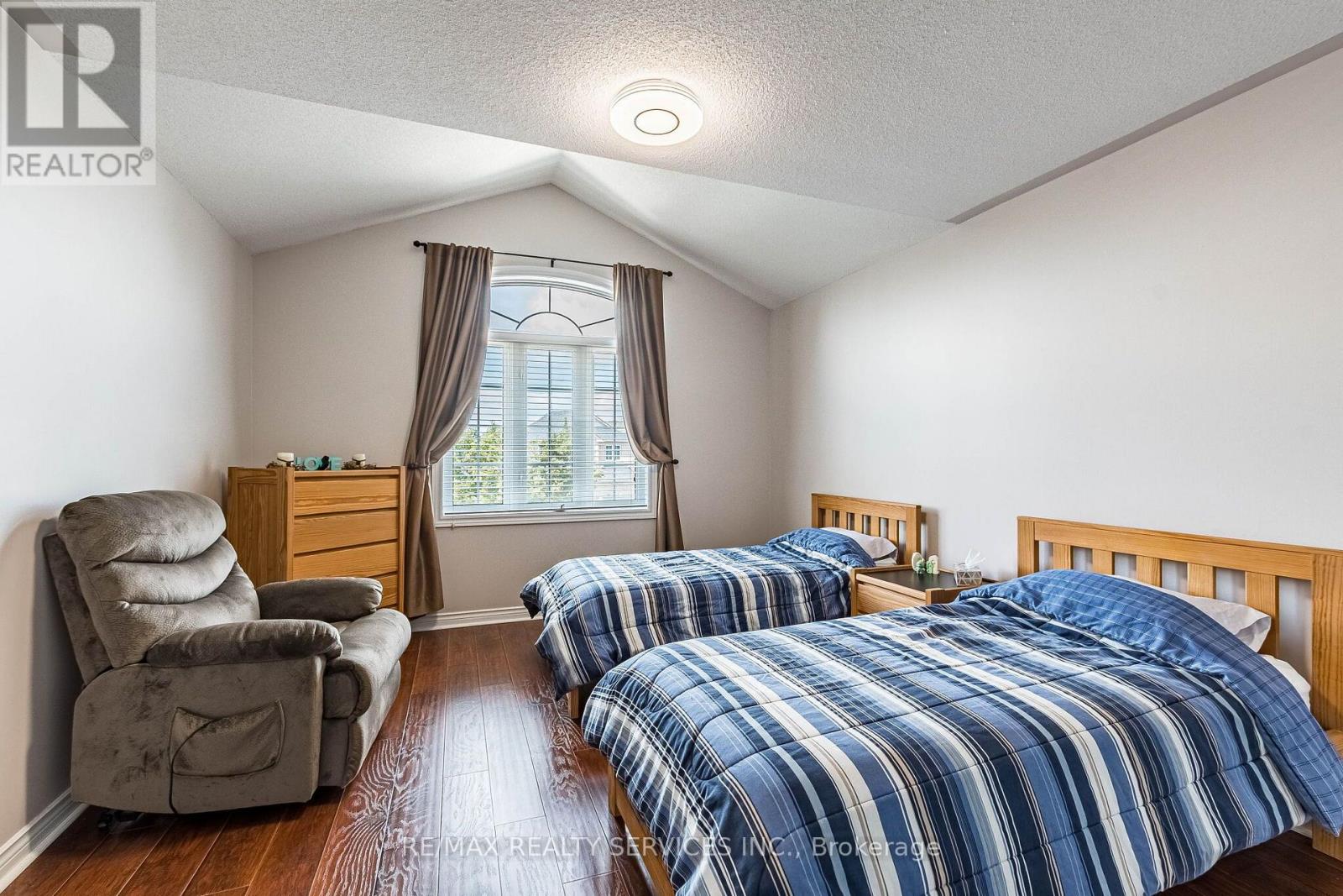 151 Fairhill Avenue Property Photo 33