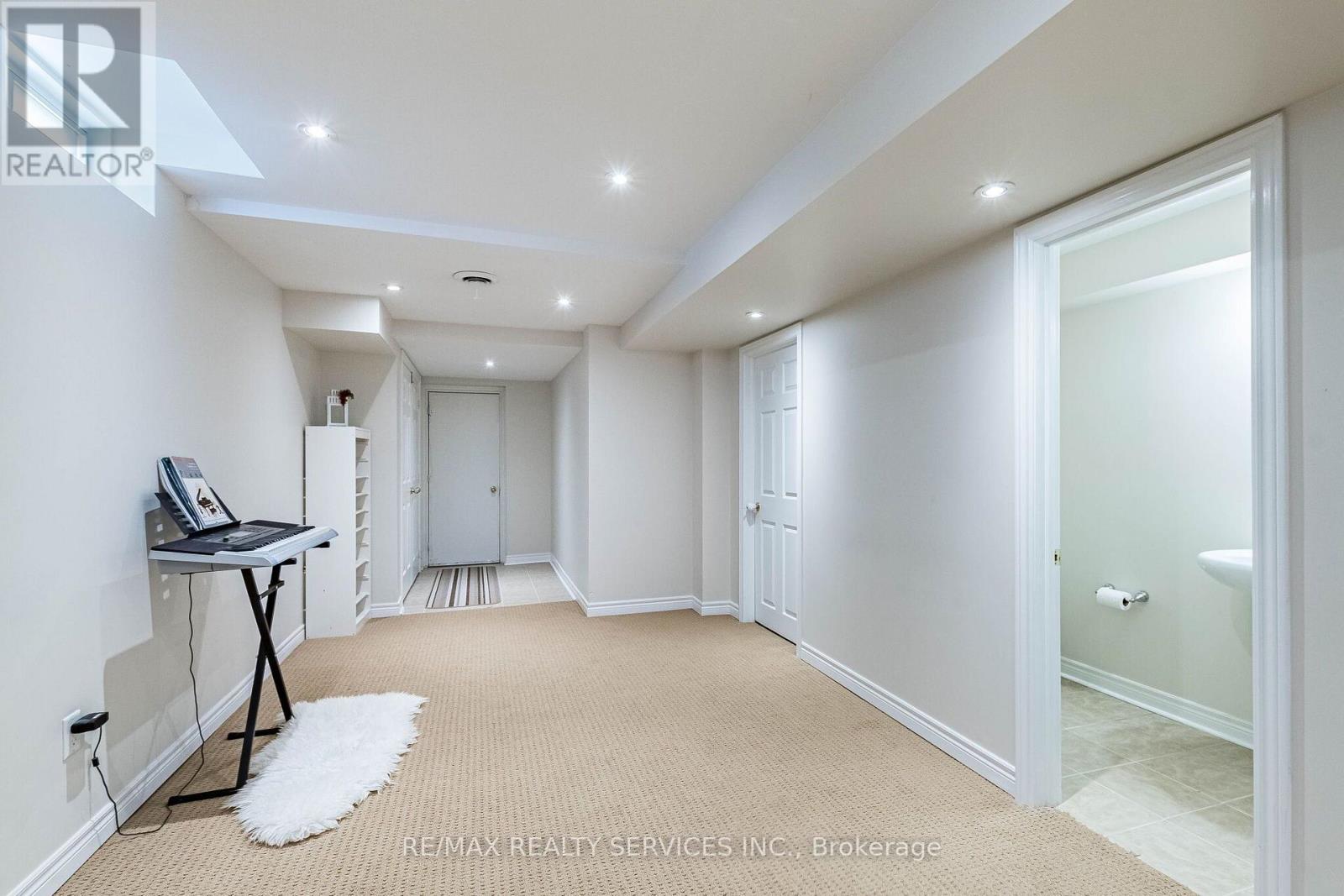 151 Fairhill Avenue Property Photo 43