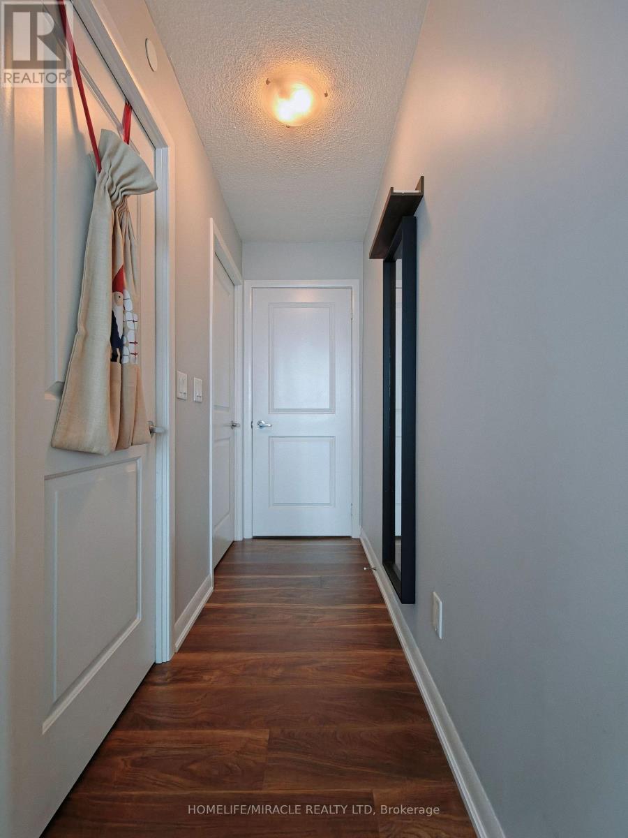 1010 - 205 Sherway Gardens Road Property Photo 14