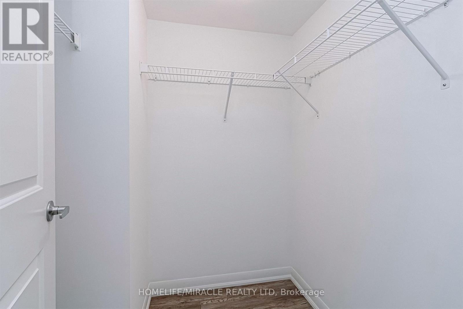 1010 - 205 Sherway Gardens Road Property Photo 15