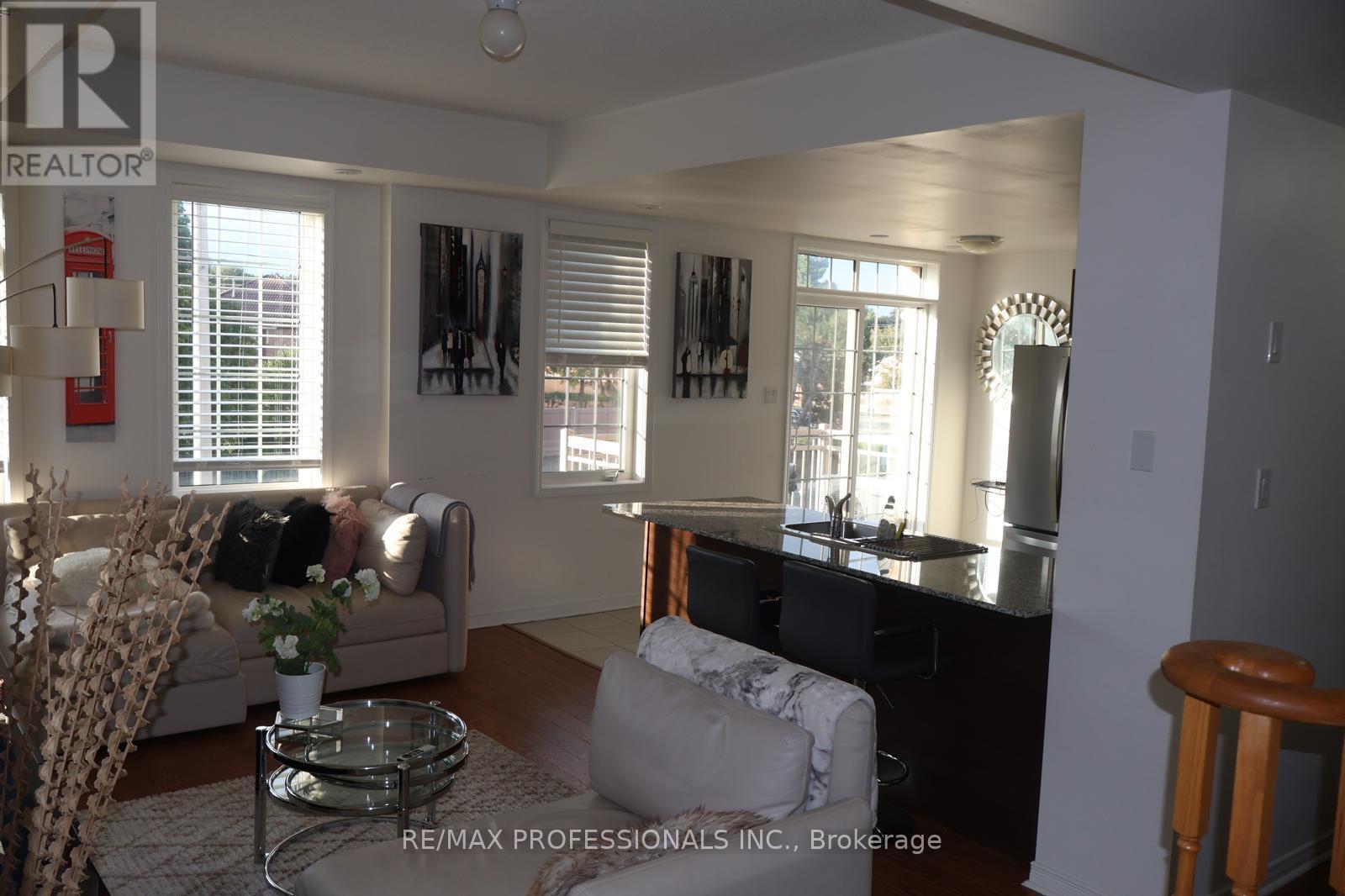 28 - 180 Howden Boulevard Property Photo 6