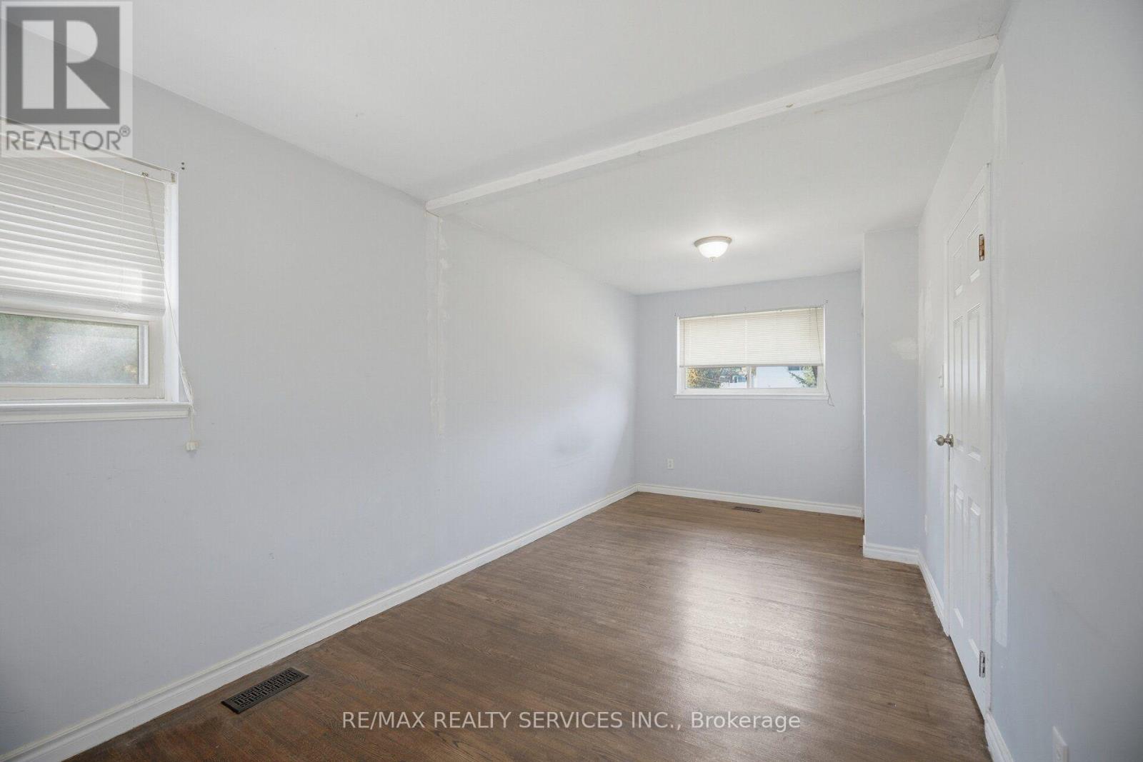 49 Ferndale Crescent Property Photo 23