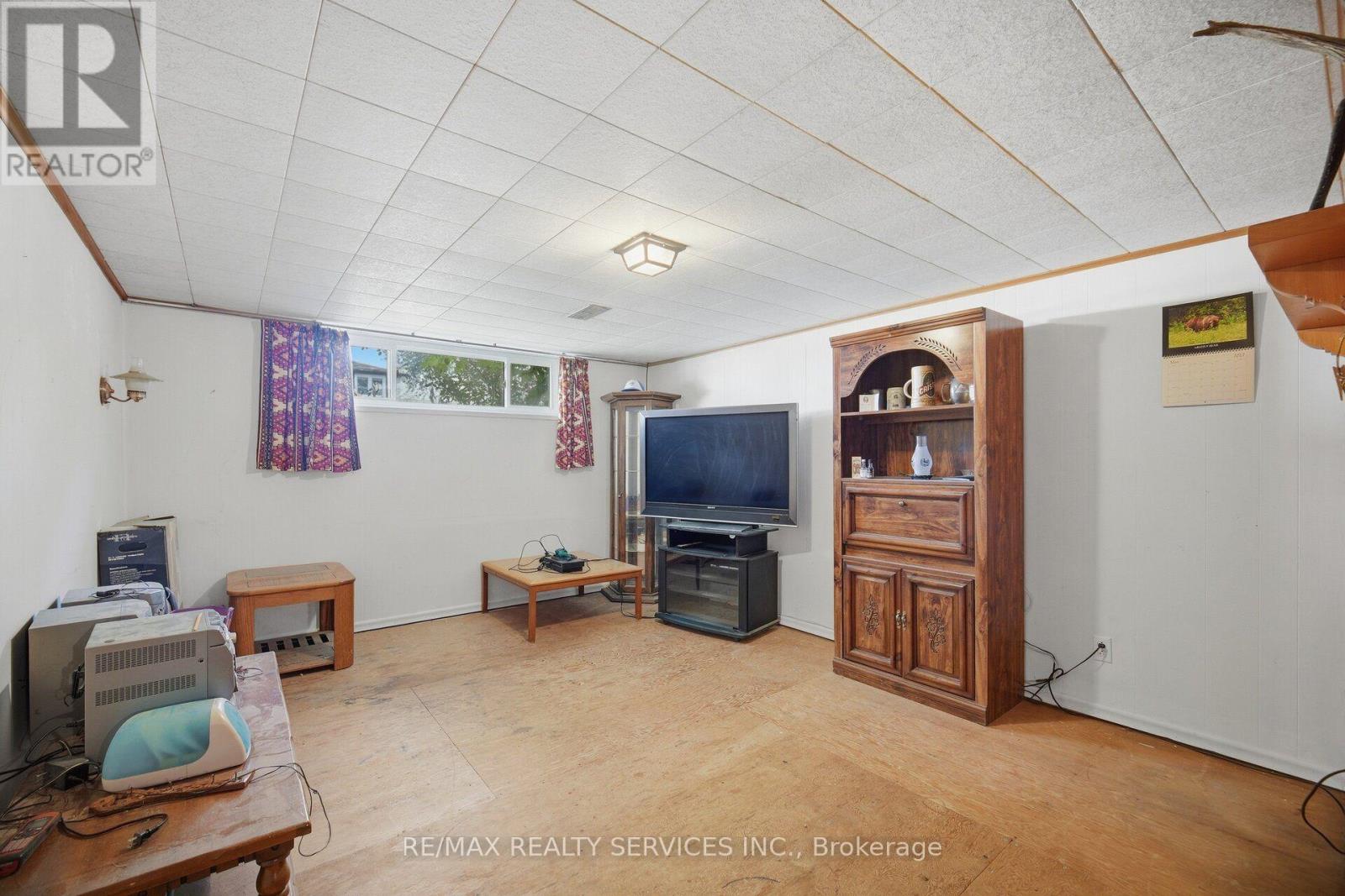 49 Ferndale Crescent Property Photo 31