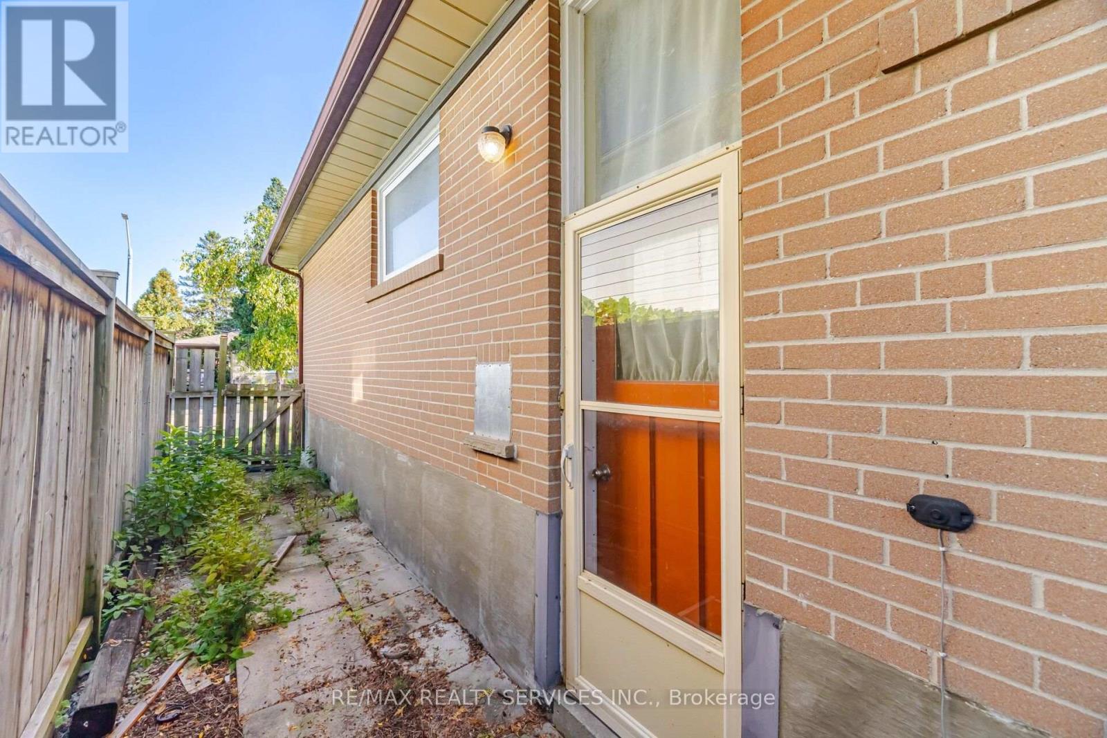 49 Ferndale Crescent Property Photo 41