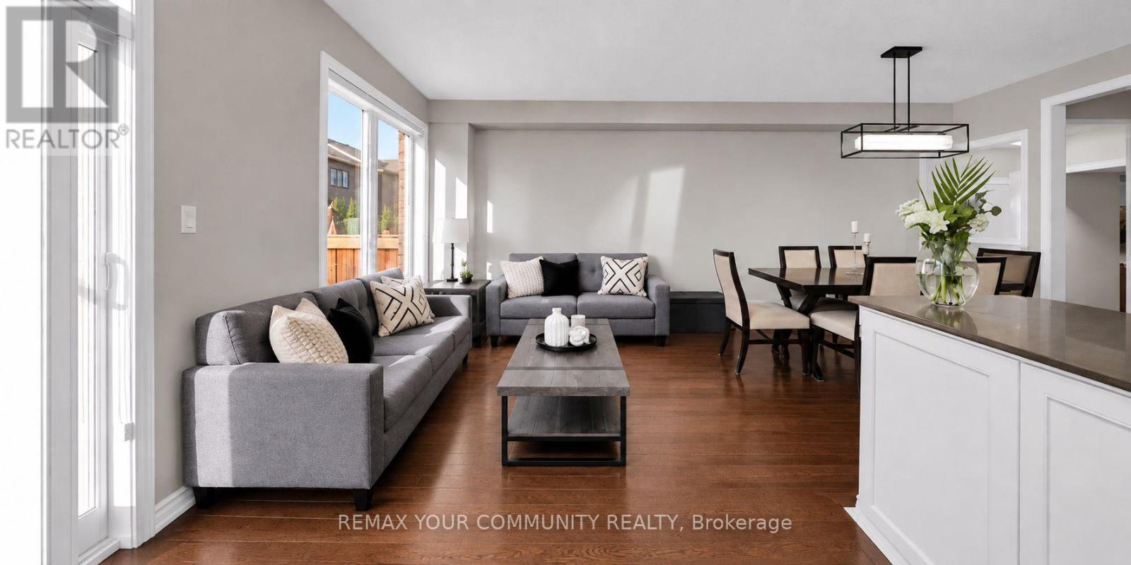 6 Cuddles Court Property Photo 7