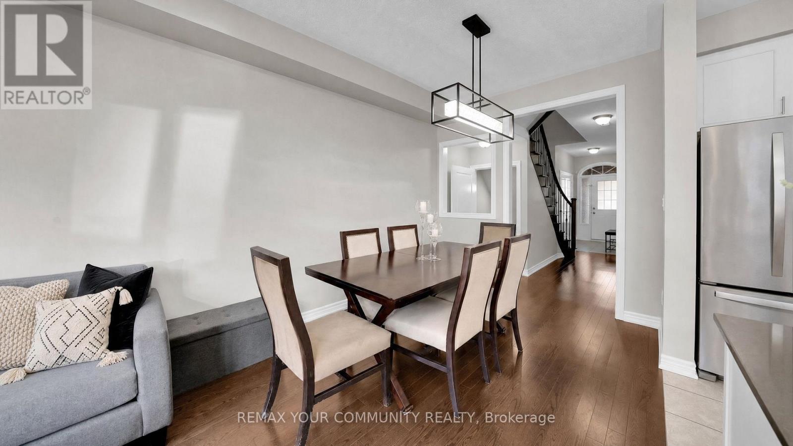 6 Cuddles Court Property Photo 12