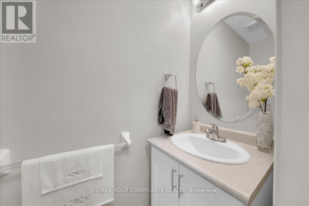 6 Cuddles Court Property Photo 15