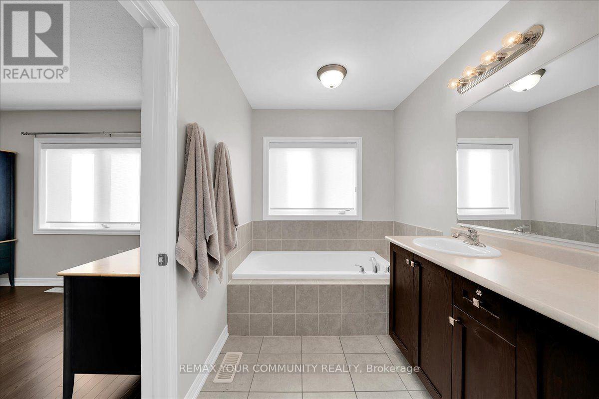 6 Cuddles Court Property Photo 21