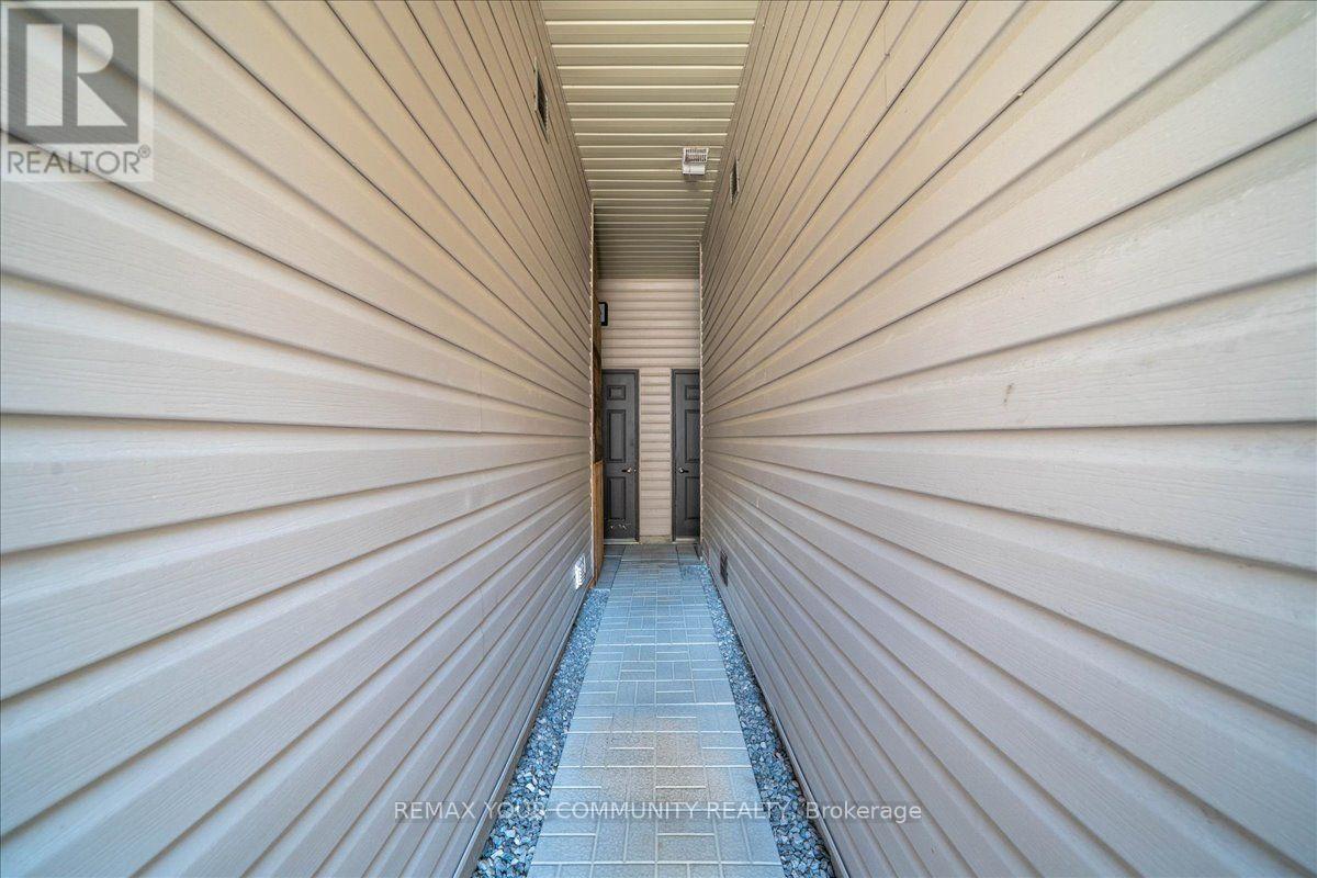 6 Cuddles Court Property Photo 44
