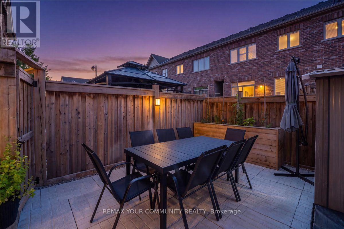 6 Cuddles Court Property Photo 46