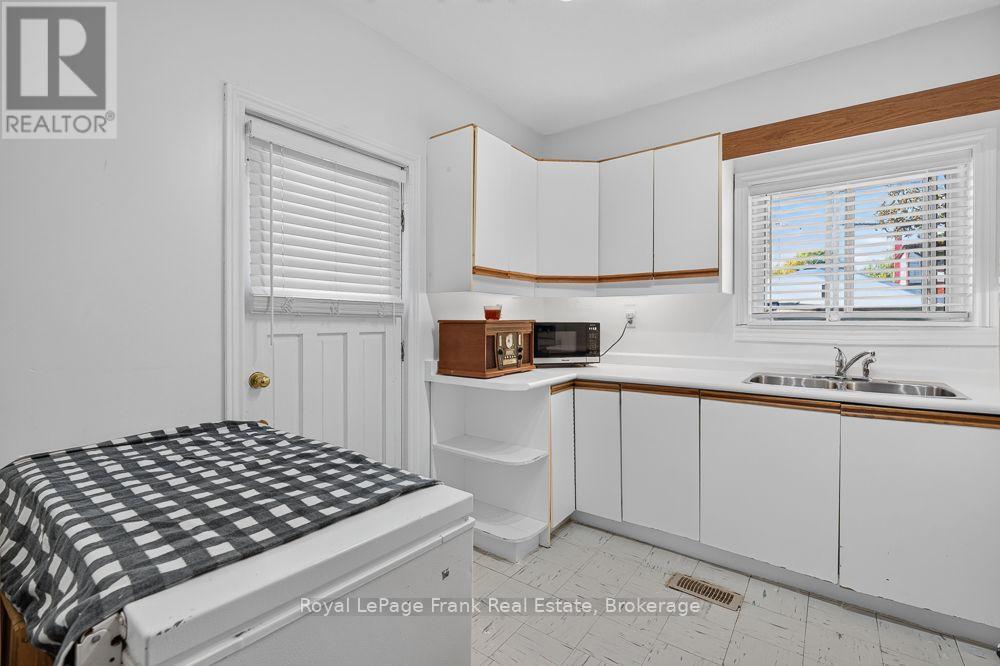 72 Twenty Second Street Property Photo 12