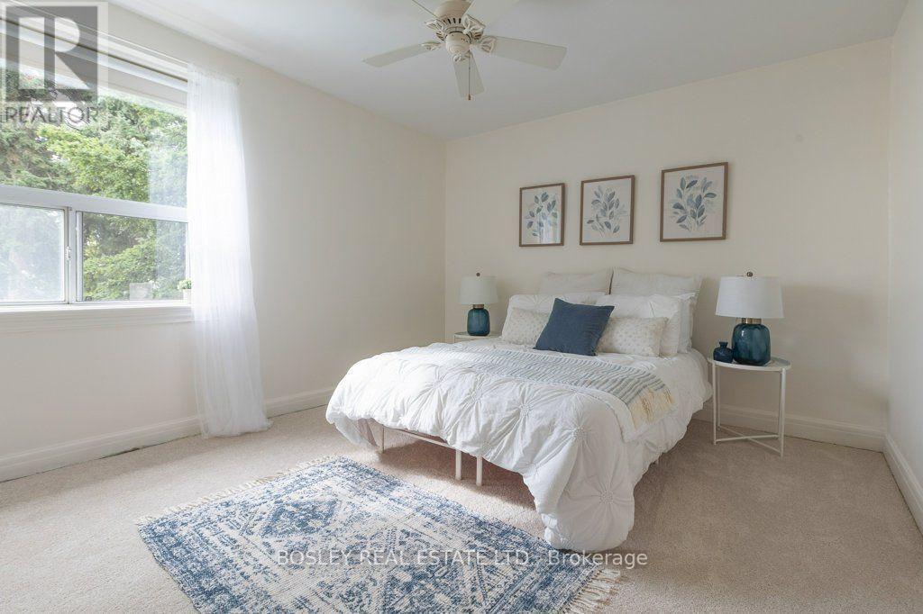 1 - 2693 Lakeshore Boulevard W Property Photo 15