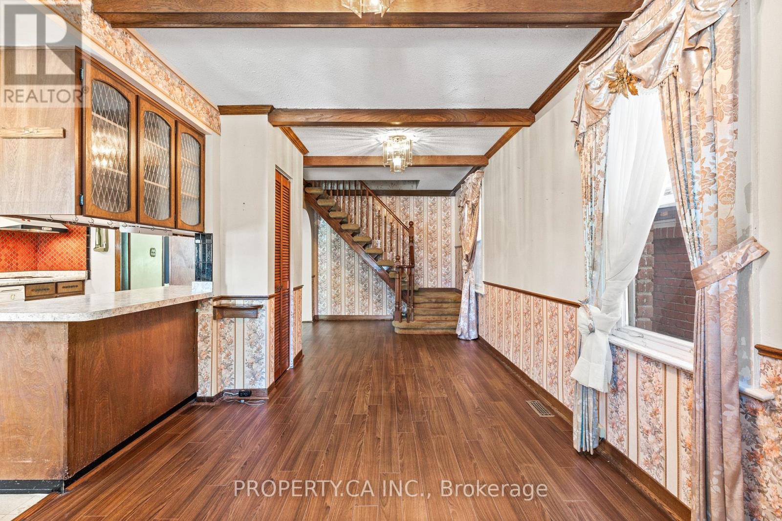 16 Warren Crescent Property Photo 13