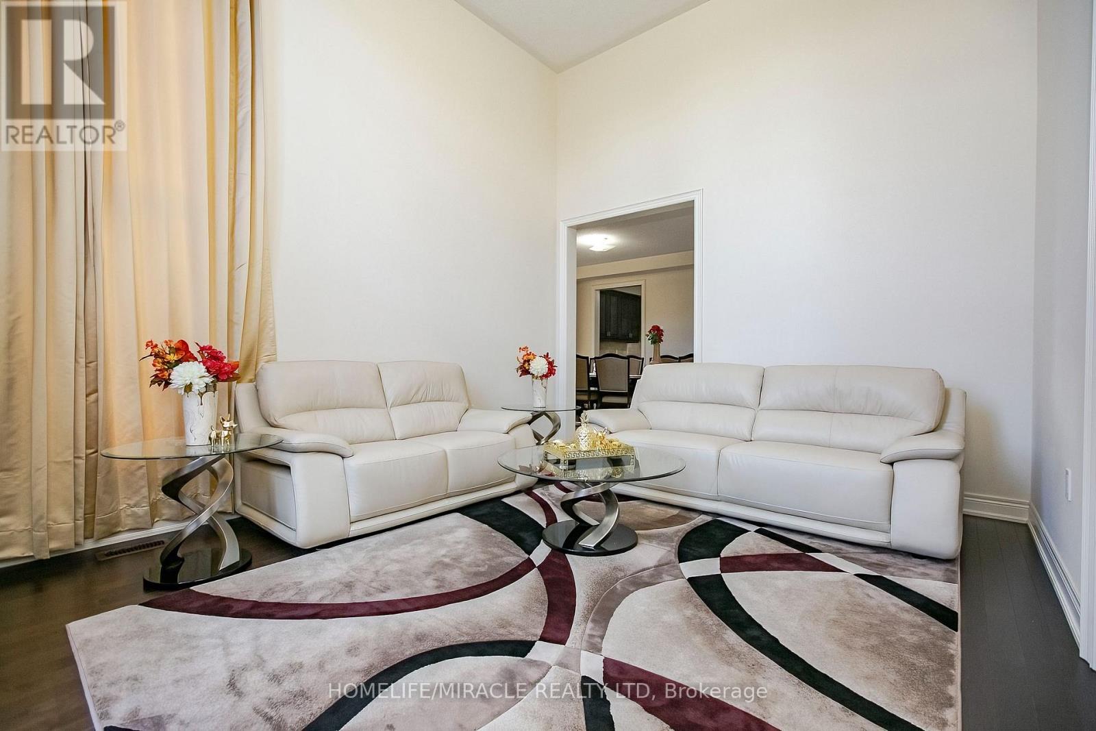 30 Brookwater Crescent Property Photo 7