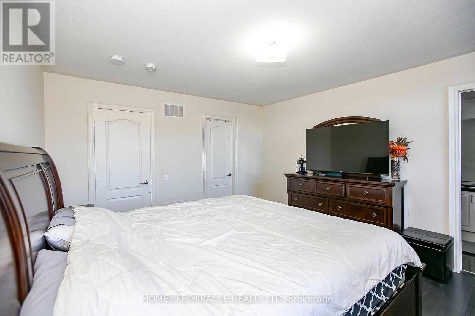 30 Brookwater Crescent Property Photo 36