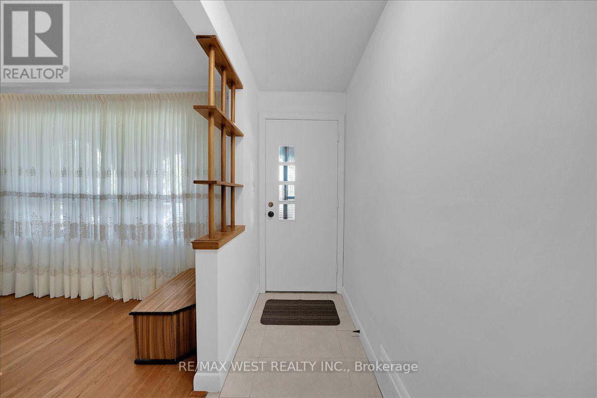 198 Rustic Road Property Photo 7