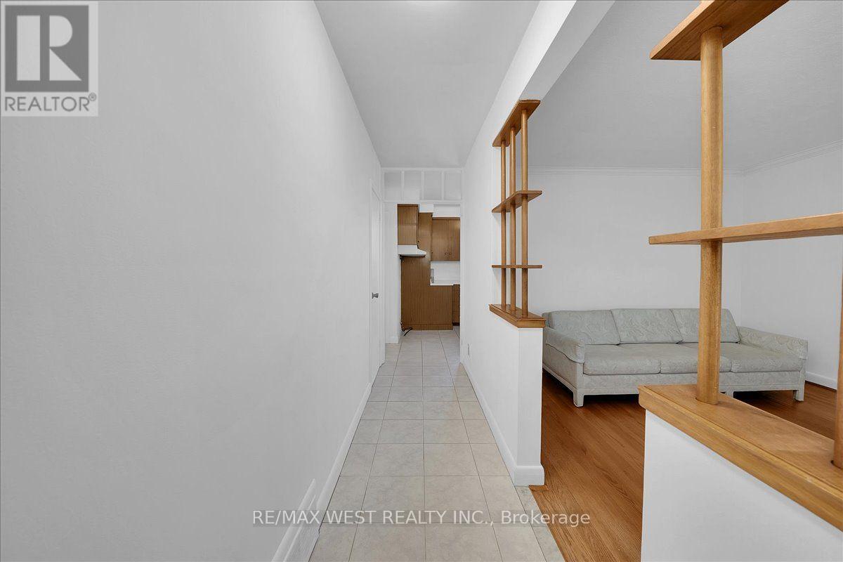 198 Rustic Road Property Photo 8