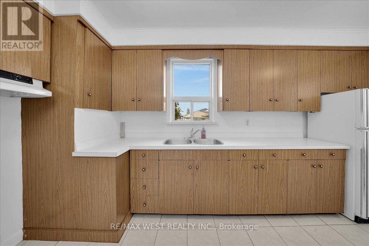 198 Rustic Road Property Photo 12