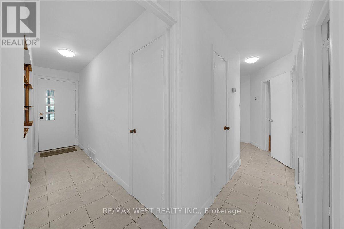 198 Rustic Road Property Photo 15