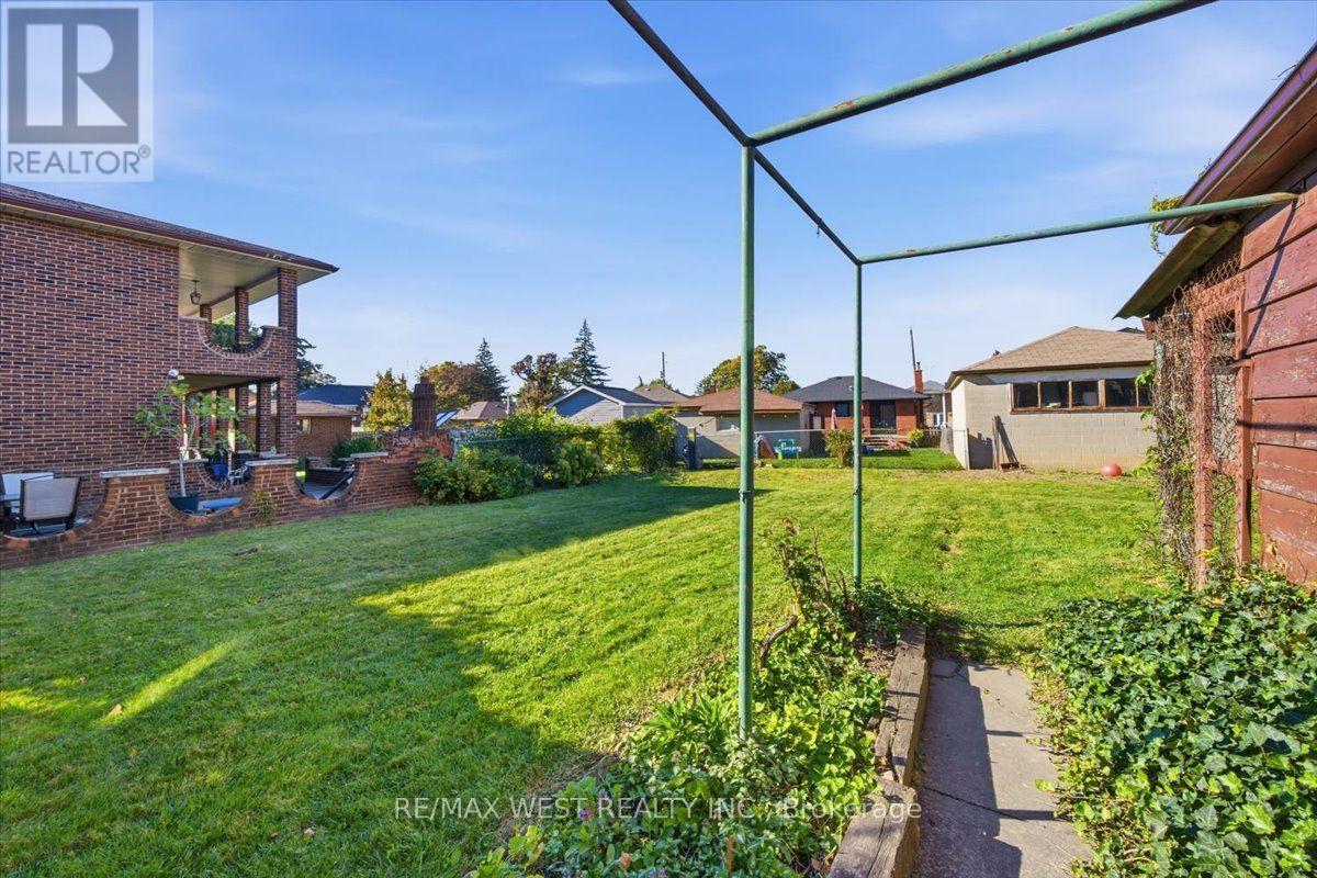198 Rustic Road Property Photo 35