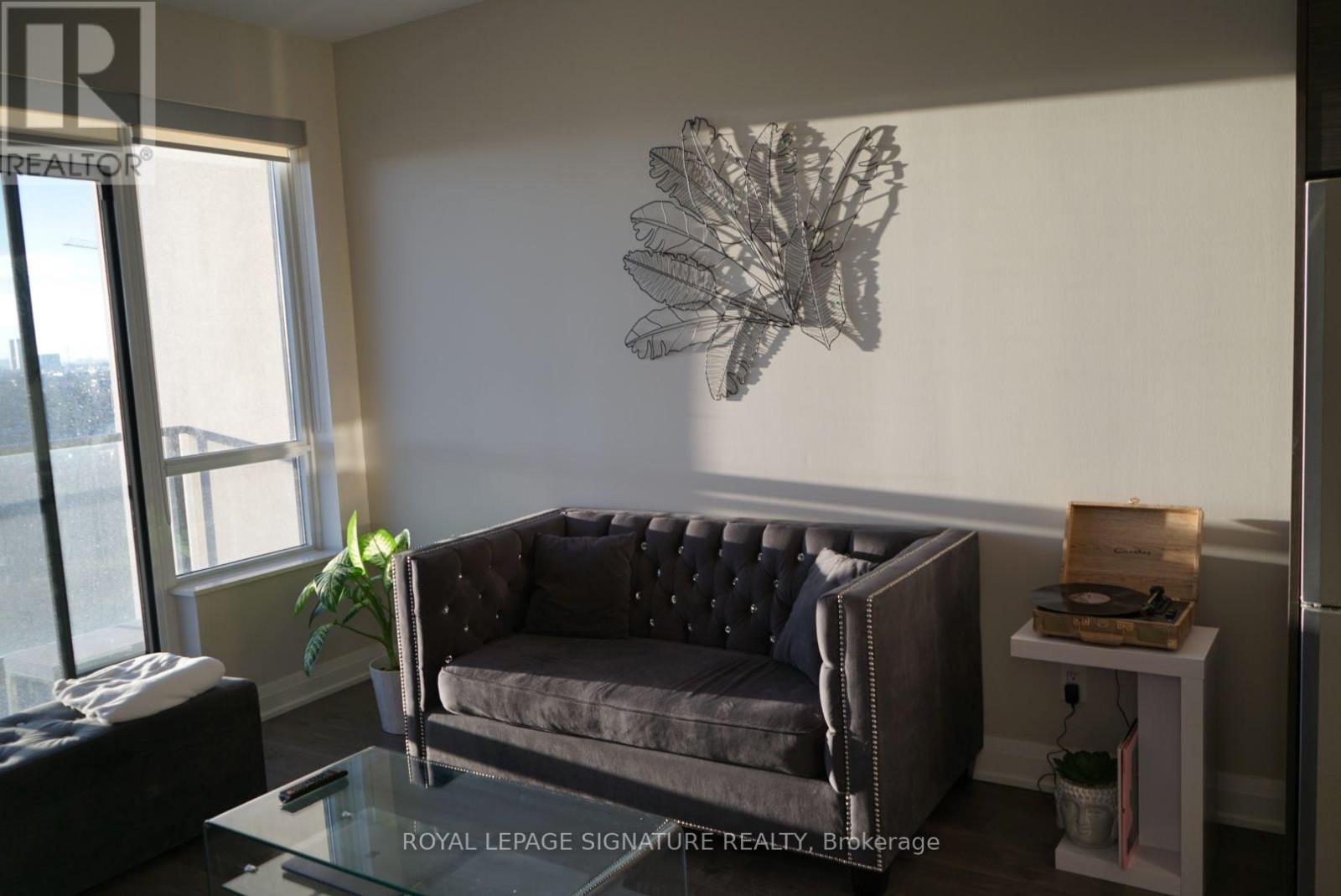 1104 - 36 Park Lawn Road Property Photo 16