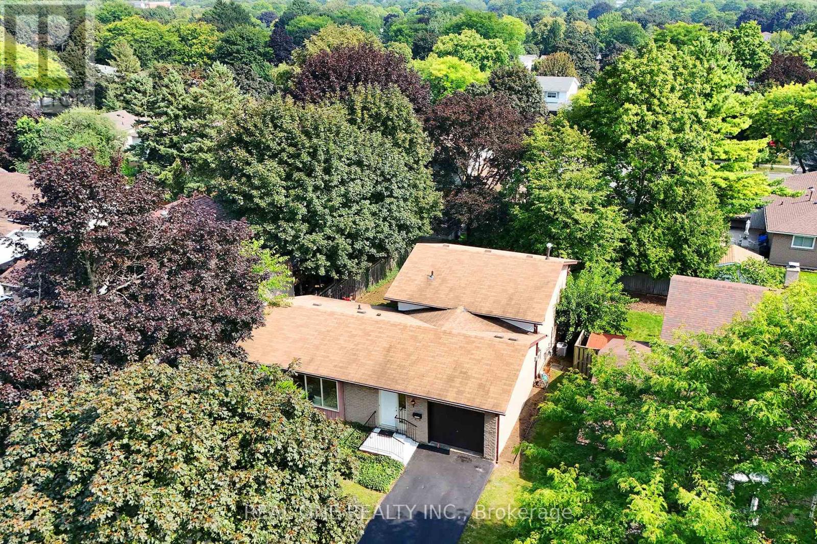 3148 Bentworth Drive Property Photo 3