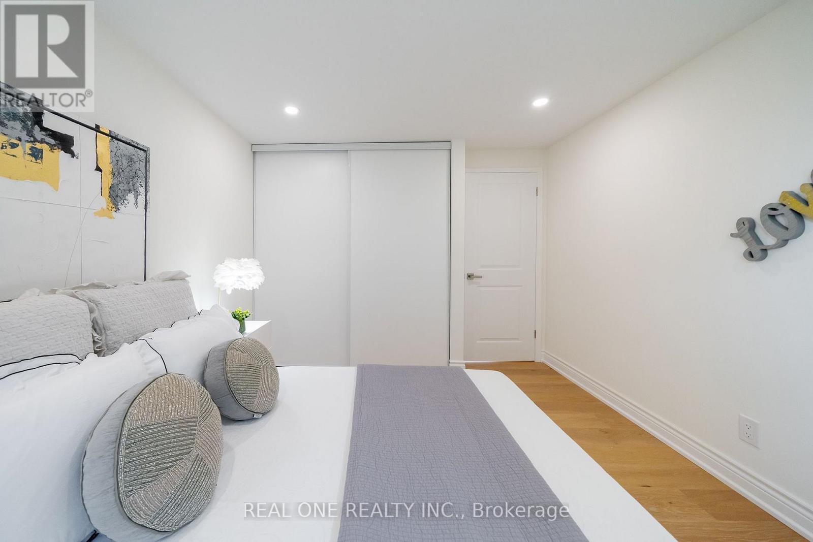 3148 Bentworth Drive Property Photo 27