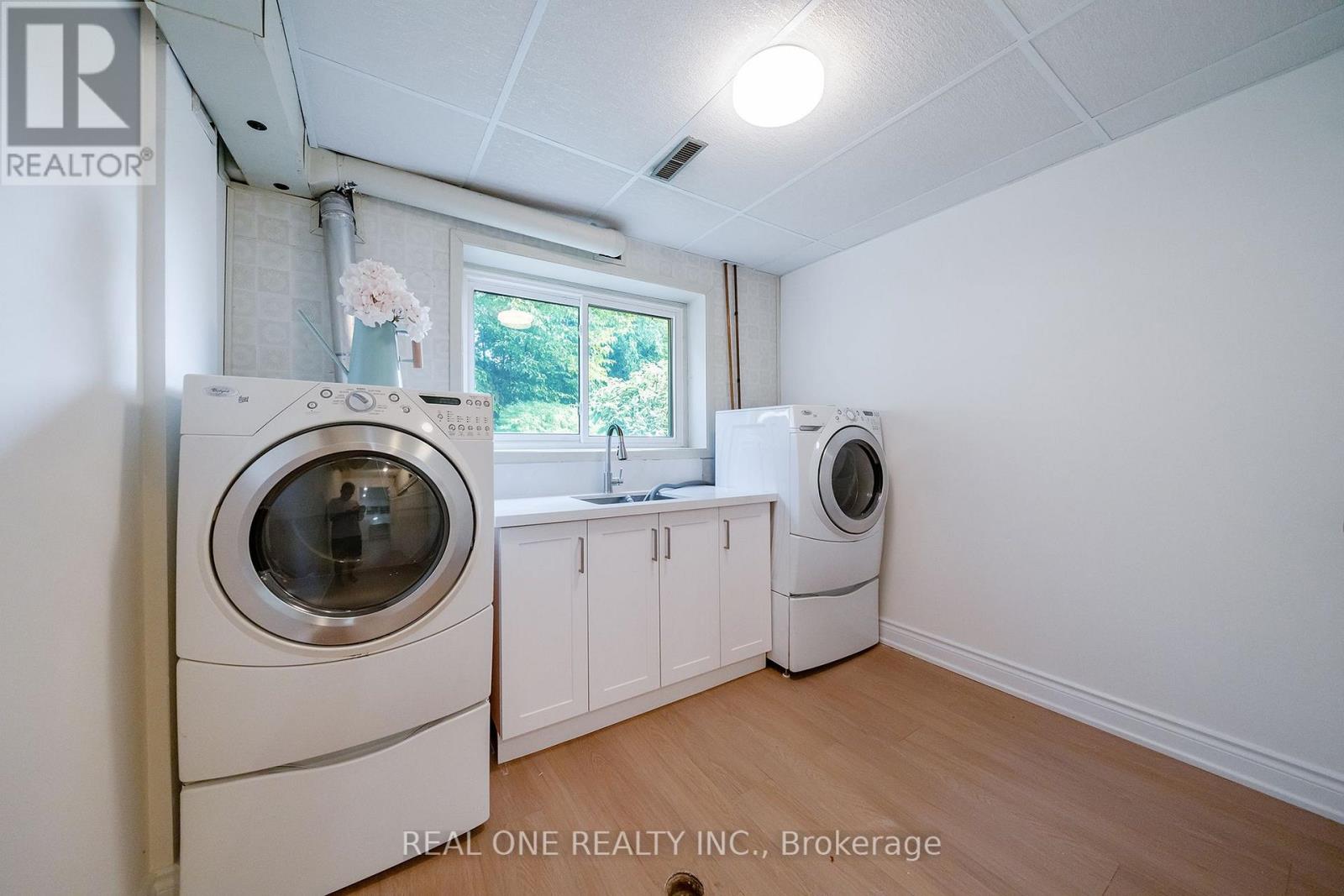 3148 Bentworth Drive Property Photo 33