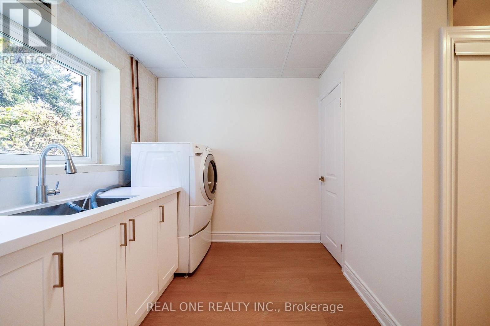 3148 Bentworth Drive Property Photo 34
