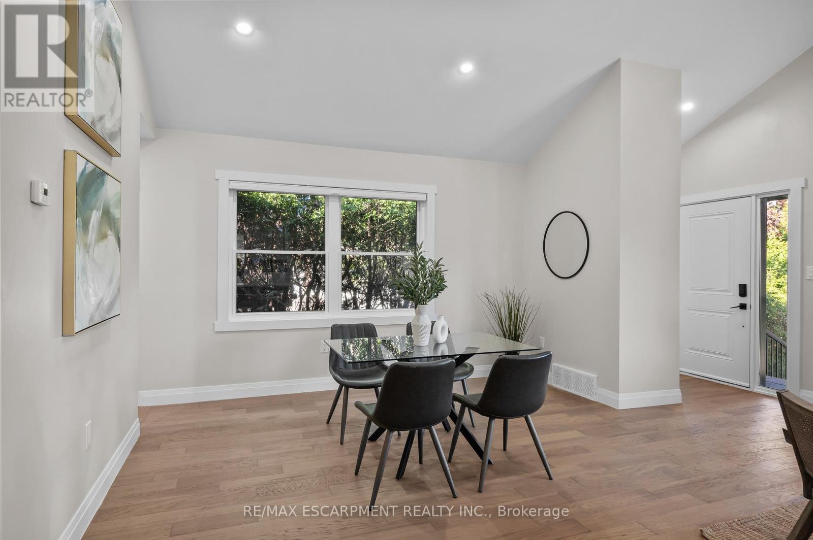 1041 Shepherd's Drive Property Photo 16
