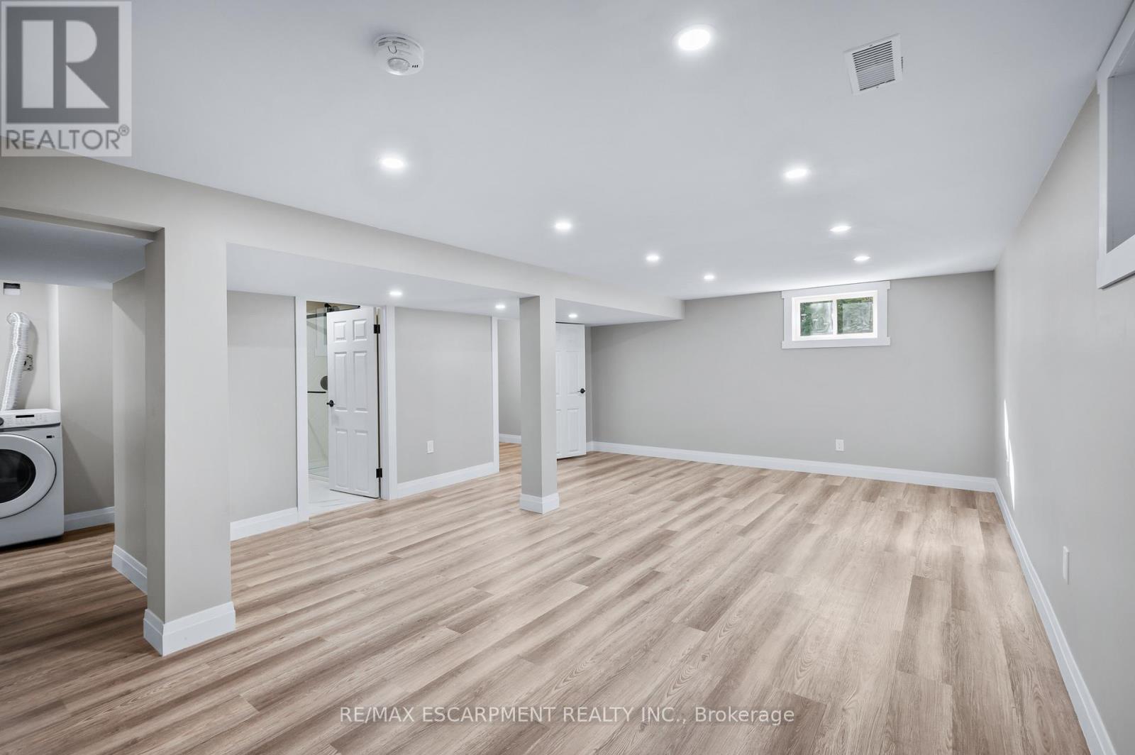 1041 Shepherd's Drive Property Photo 27