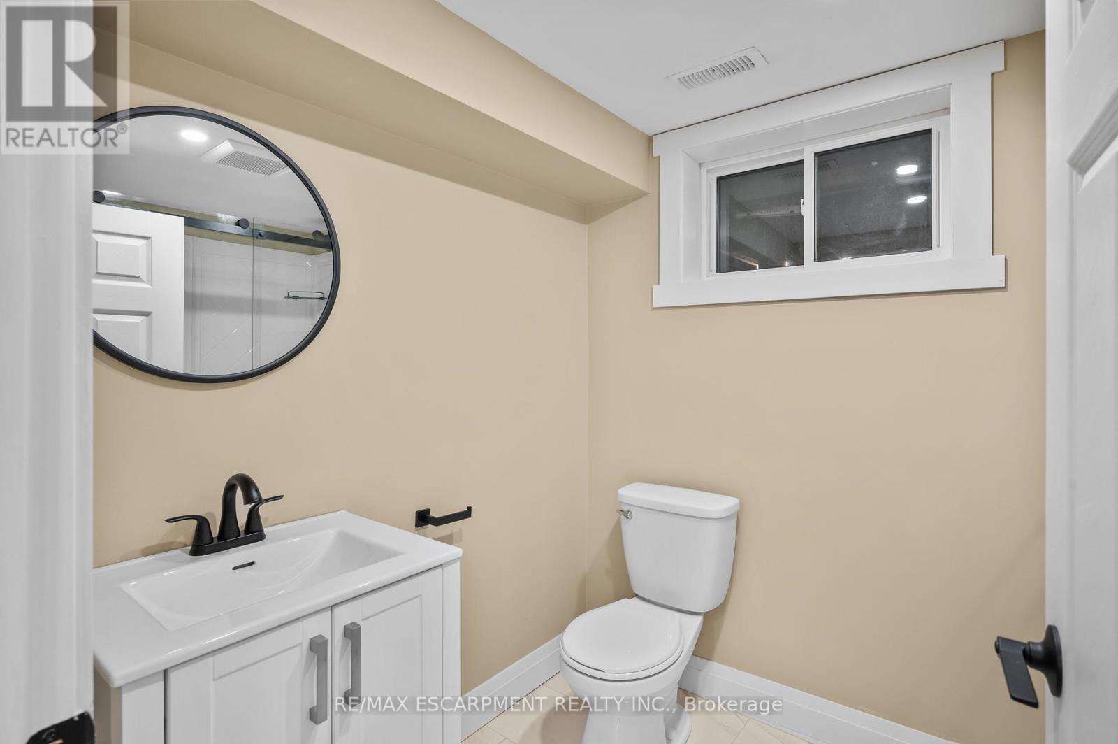1041 Shepherd's Drive Property Photo 29