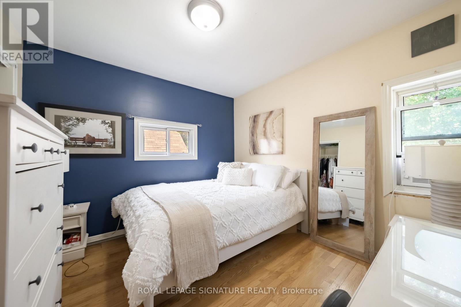 234 John Street Property Photo 18