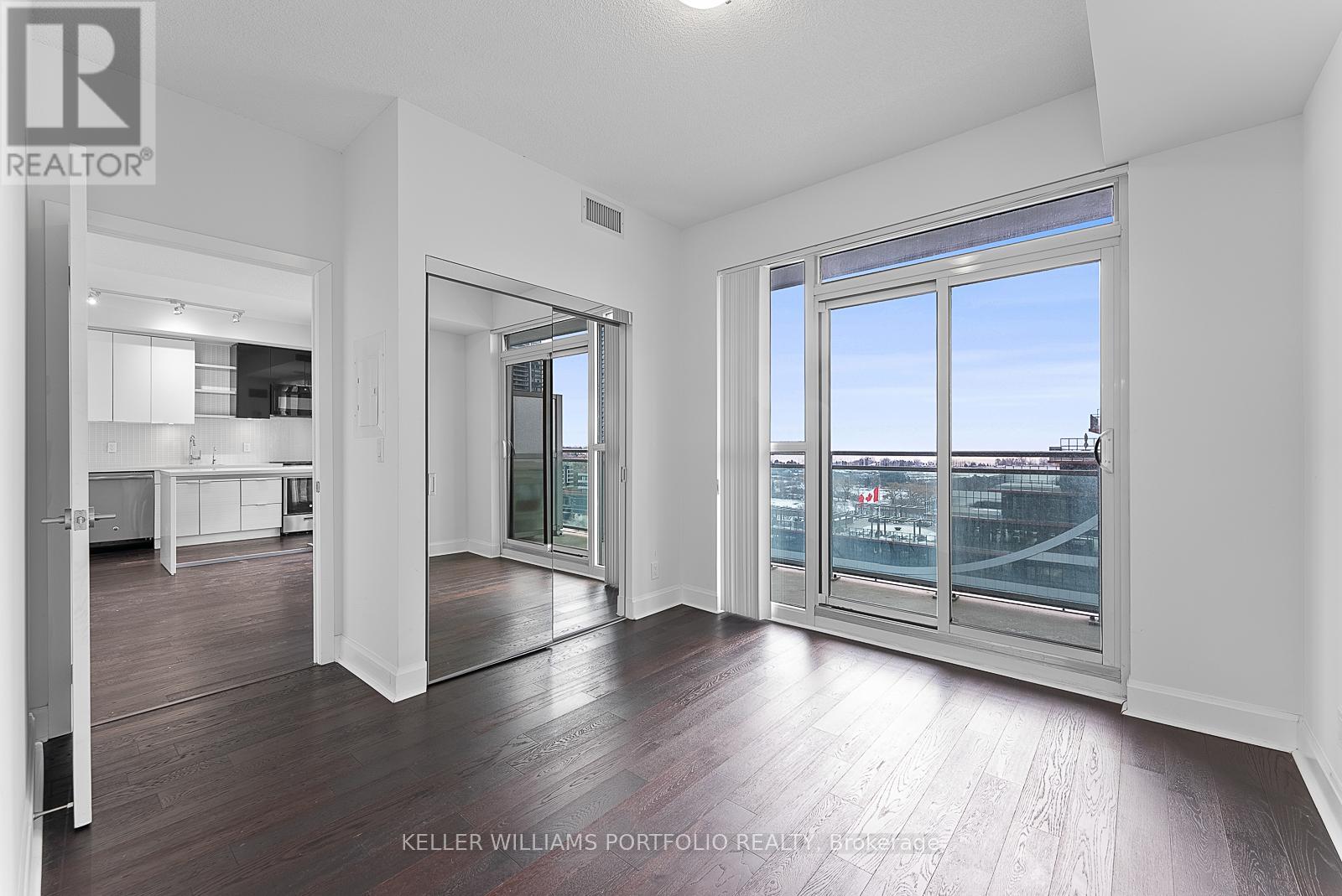1011 - 33 Shore Breeze Drive Property Photo 22