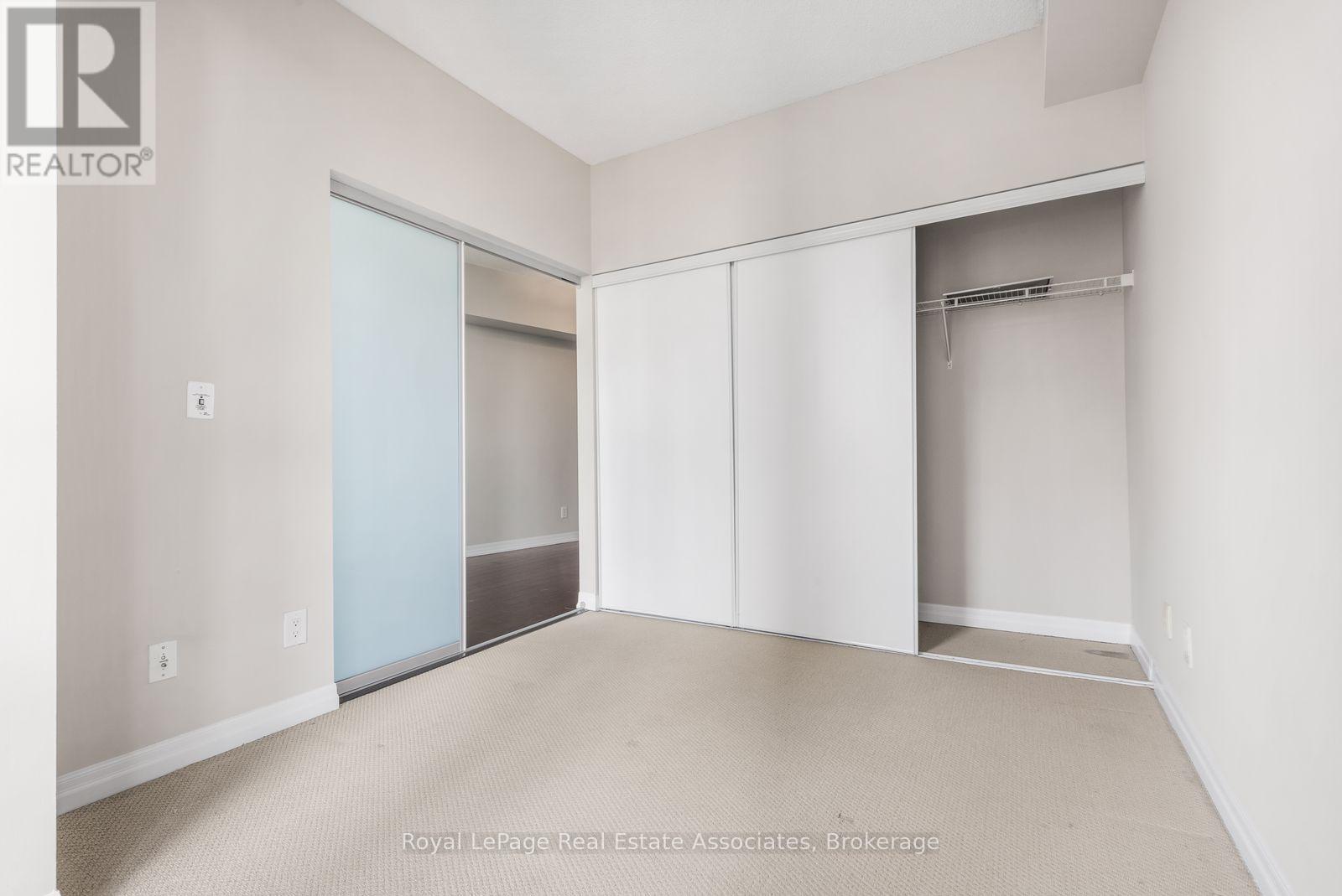 1709 - 223 Webb Drive Property Photo 13