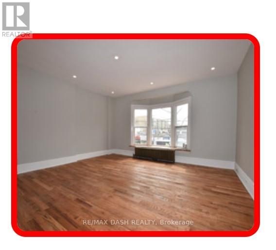 2nd Floor - 1436 Queen Street W Property Photo 4