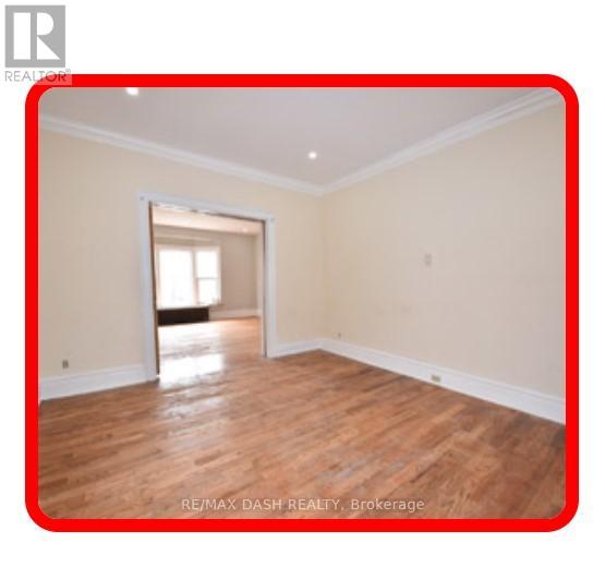 2nd Floor - 1436 Queen Street W Property Photo 7