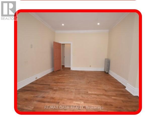 2nd Floor - 1436 Queen Street W Property Photo 8