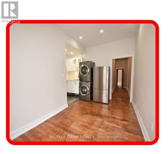 2nd Floor - 1436 Queen Street W Property Photo 13