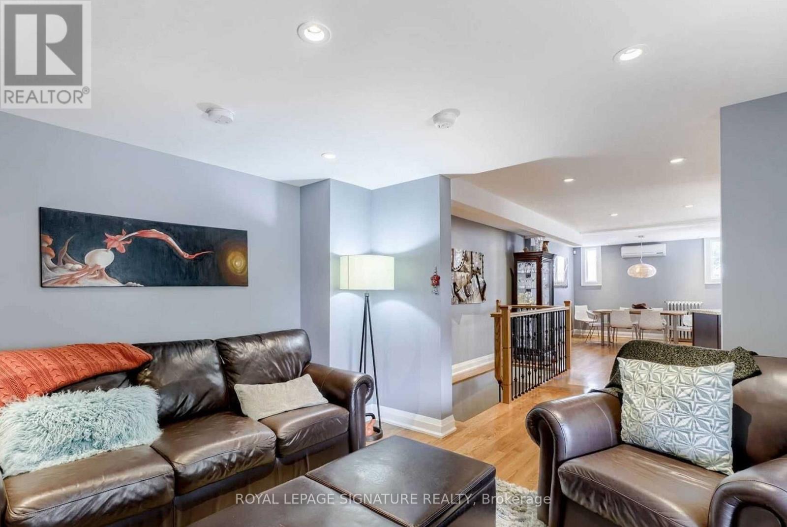23 Abbs Street Property Photo 8
