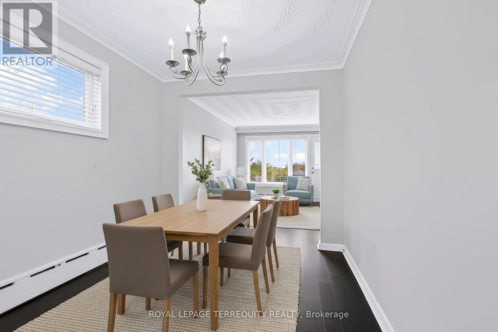 Upper - 32 Dynevor Road Property Photo 12