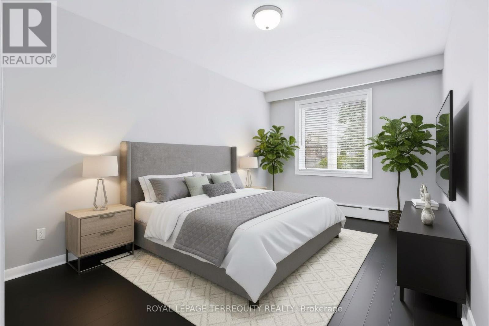 Upper - 32 Dynevor Road Property Photo 23