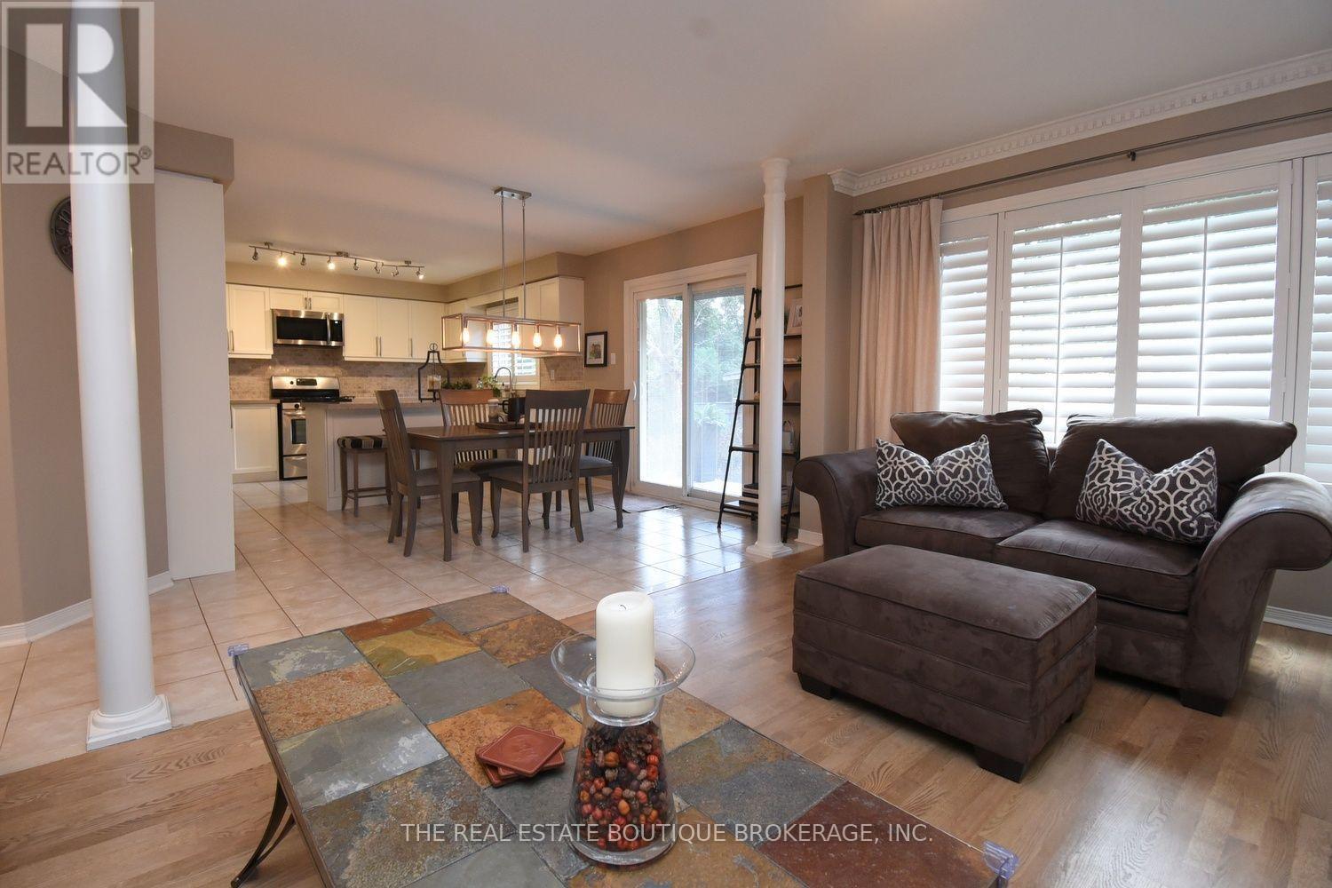 470 Amanda Crescent Property Photo 14