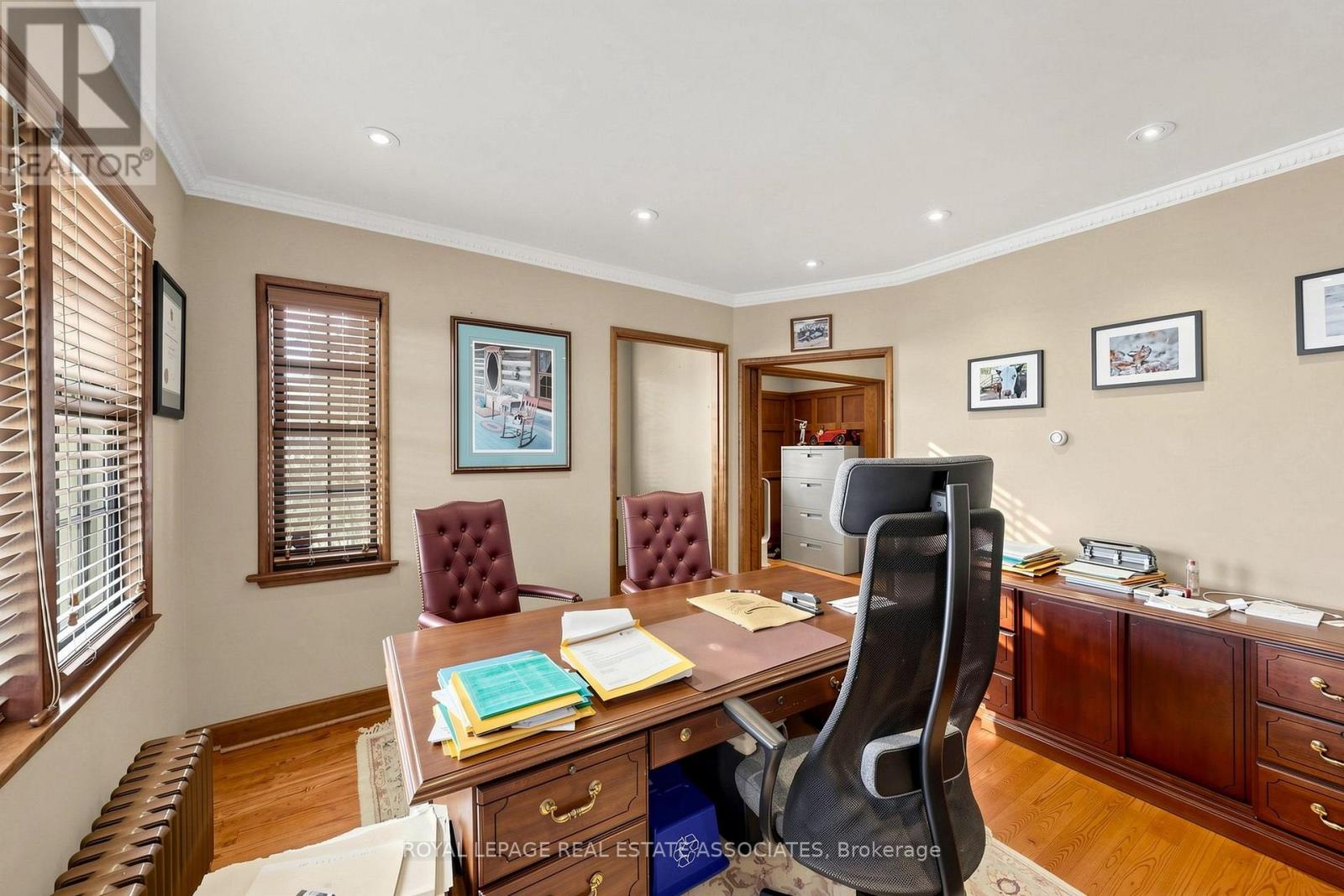 298 Lakeshore Road Property Photo 23