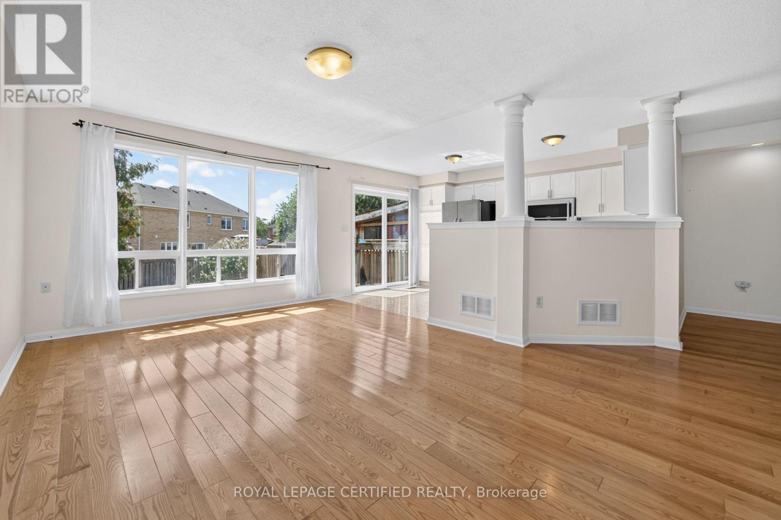 464 Collis Court Property Photo 11